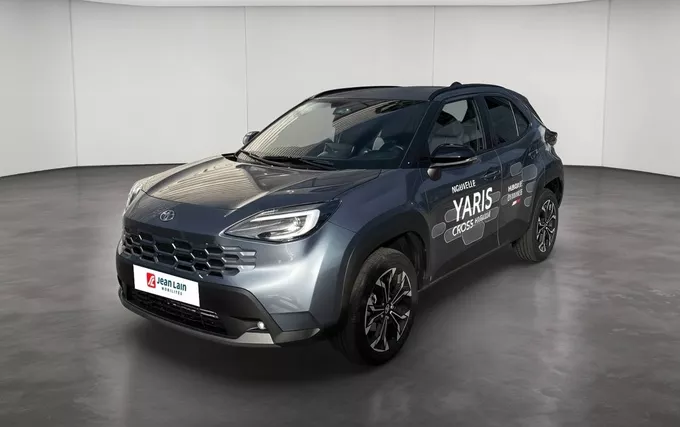 TOYOTA YARIS CROSS Hybride 130h 2WD Design extérieur trois quart avant gauche 199600