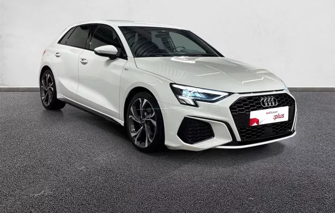 AUDI A3 Sportback 35 TDI 150 S tronic 7 S Line extérieur trois quart avant droit 2130519