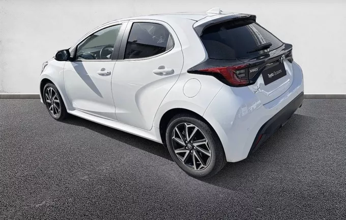 TOYOTA YARIS Hybride 116h Design extérieur trois quart arrière gauche 1103515