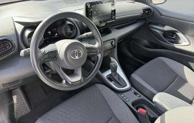 TOYOTA YARIS Hybride 116h Design photo 11 1103515