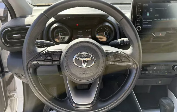 TOYOTA YARIS Hybride 116h Design photo 12 1103515
