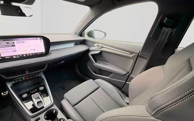 AUDI A3 Sportback e-hybrid 204 ch S line photo 18 0161