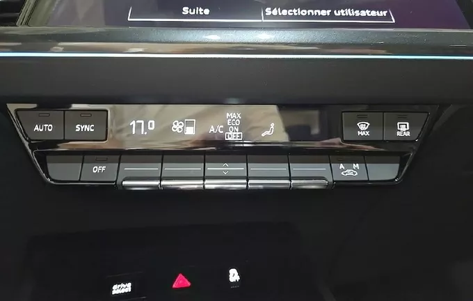 AUDI Q4 E-TRON Sportback 40 204 ch 82 kWh S line photo 14 2127753