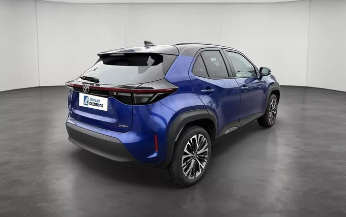TOYOTA YARIS CROSS Hybride 130h 2WD Collection extérieur trois quart arrière droit 1104083