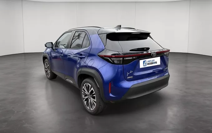 TOYOTA YARIS CROSS Hybride 130h 2WD Collection extérieur trois quart arrière gauche 1104083