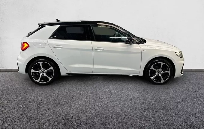 AUDI A1 Sportback 30 TFSI 116 ch S tronic 7 S Line extérieur côté droit 2131466