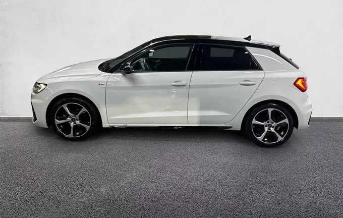 AUDI A1 Sportback 30 TFSI 116 ch S tronic 7 S Line extérieur côté gauche 2131466
