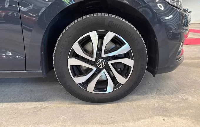 VOLKSWAGEN TOURAN 2.0 TDI 150 DSG7 7pl Active photo 9 213078
