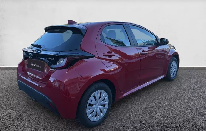 TOYOTA YARIS Hybride 116h Dynamic extérieur trois quart arrière droit 1103821