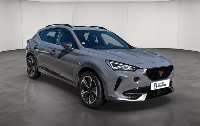 CUPRA FORMENTOR 1.4 e-HYBRID 204 ch DSG6 V extérieur trois quart avant droit 2131801