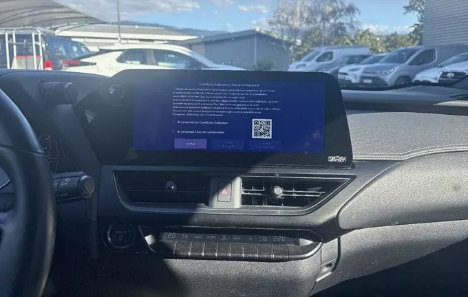 LEXUS UX 250h 4WD Executive photo 16 1103902