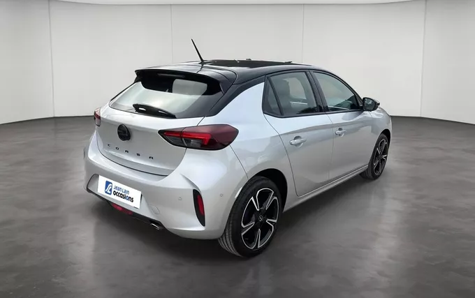OPEL CORSA 1.2 Turbo 100 ch GS extérieur trois quart arrière droit 946584