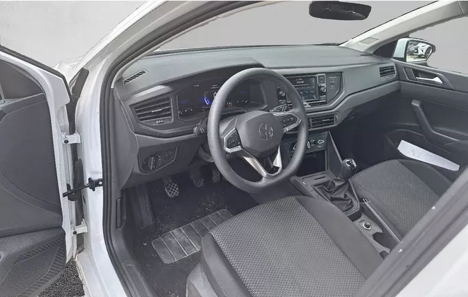 VOLKSWAGEN POLO 1.0 TSI 95 S&S BVM5 photo 13 2129949