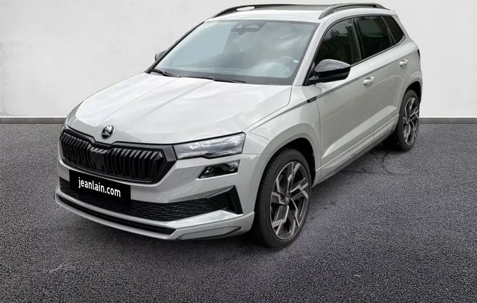 SKODA KAROQ 2.0 TDI 150 ch SCR DSG7 4x4 Sportline extérieur trois quart avant gauche 4648