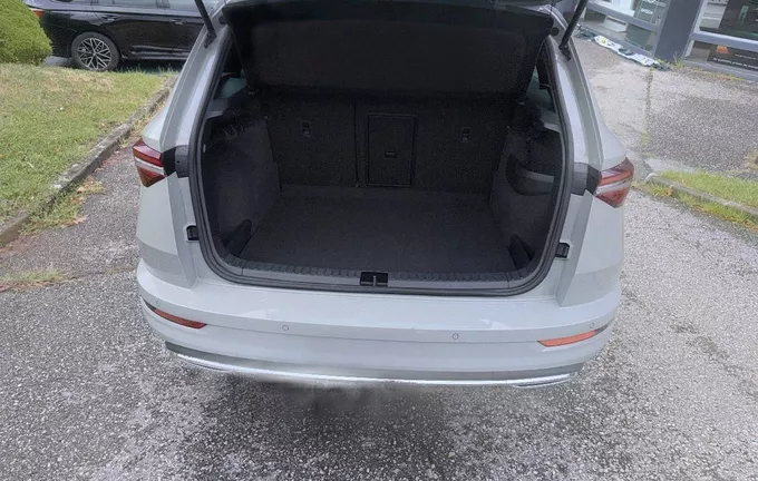 SKODA KAROQ 2.0 TDI 150 ch SCR DSG7 4x4 Sportline photo 10 4648