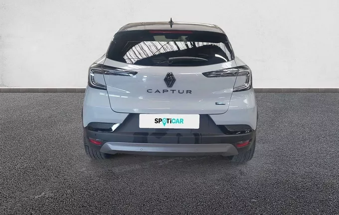 RENAULT CAPTUR E-Tech full hybrid 145 ch esprit Alpine extérieur trois quart arrière droit 945473