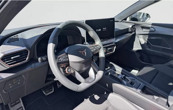 CUPRA LEON 1.5 eTSI Hybrid 150 ch DSG7 V photo 13 0681