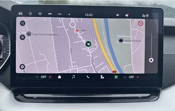 SKODA OCTAVIA Combi 1.5 TSI Hybrid 150 ch ACT DSG7 Selection photo 15 2127834