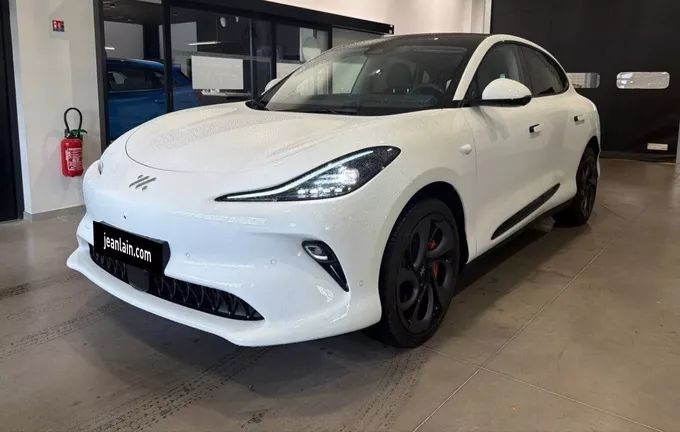 MG IM6 4WD photo 20 9565