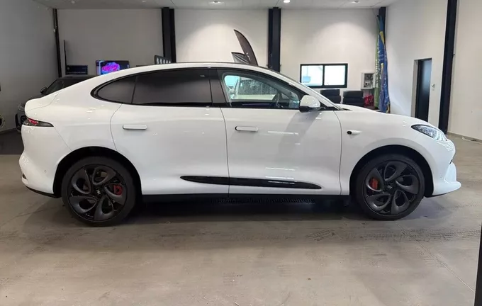 MG IM6 4WD photo 23 9565