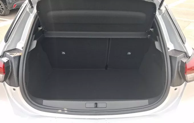 OPEL CORSA 1.2 Turbo Hybrid 110 ch e-DCT6 Edition extérieur arrière 945349