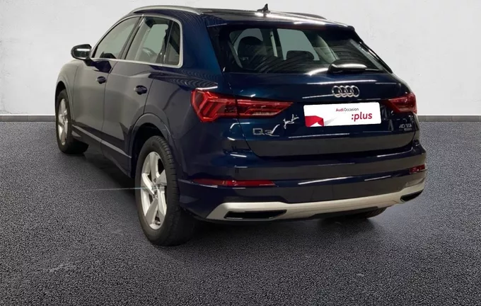 AUDI Q3 40 TDI 190 ch S tronic 7 Quattro Design Luxe extérieur trois quart arrière gauche 2128902