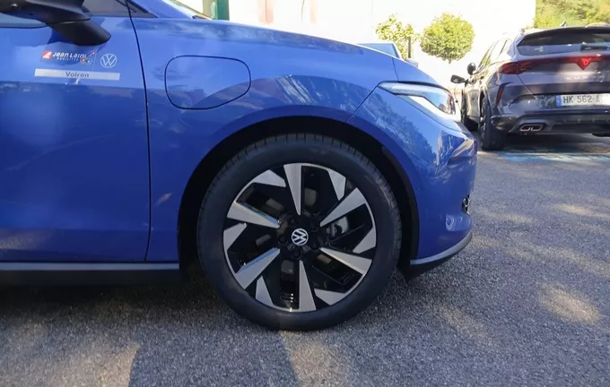 VOLKSWAGEN ID. POLO 52 kWh Style Exclusive photo 9 9517
