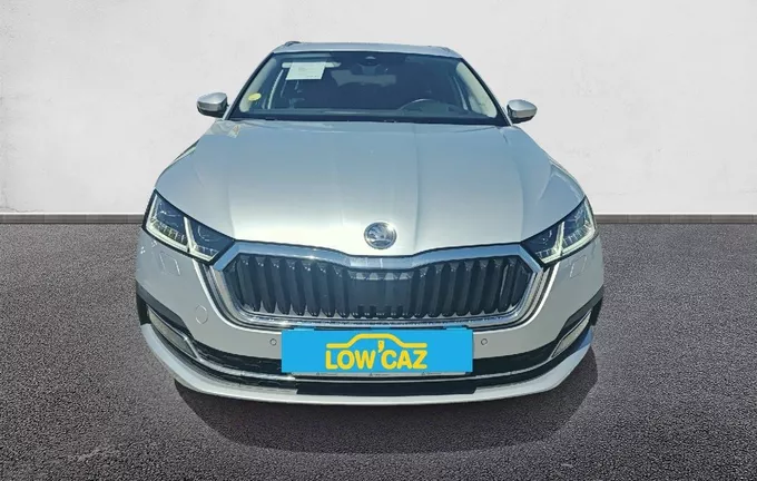 SKODA OCTAVIA Combi 2.0 TDI 150 ch DSG7 Style extérieur avant 213091