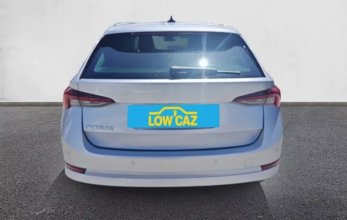 SKODA OCTAVIA Combi 2.0 TDI 150 ch DSG7 Style extérieur arrière 213091