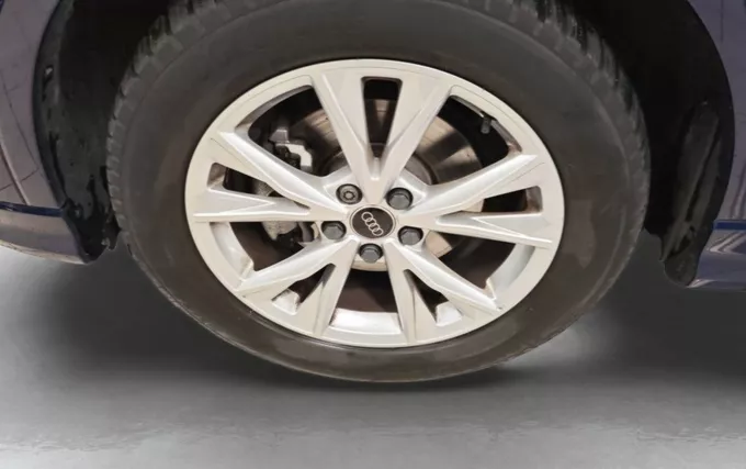 AUDI Q3 35 TDI 150 ch S tronic 7 S line photo 9 2132746
