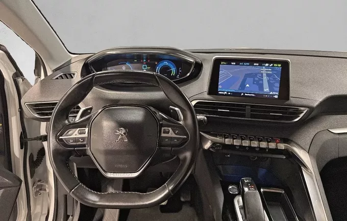 PEUGEOT 3008 Hybrid 225 e-EAT8 Allure extérieur côté gauche 946251