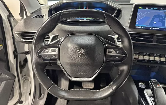 PEUGEOT 3008 Hybrid 225 e-EAT8 Allure photo 9 946251