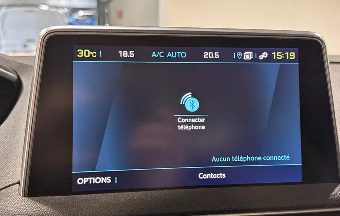 PEUGEOT 3008 Hybrid 225 e-EAT8 Allure photo 22 946251