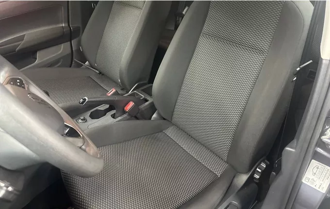 VOLKSWAGEN POLO 1.0 TSI 95 S&S BVM5 extérieur trois quart arrière droit 2127359