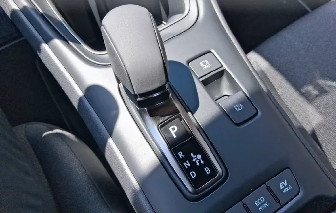 LEXUS LBX 2WD Business Plus photo 13 174654