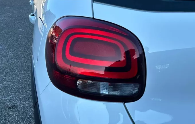 CITROEN C3 PureTech 110 S&S BVM6 Feel photo 17 944408