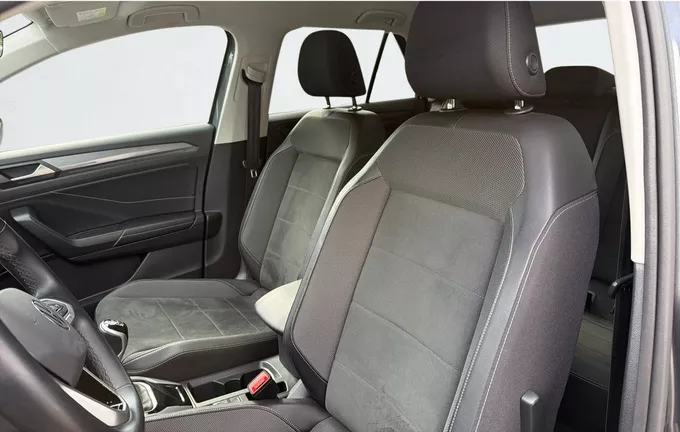 VOLKSWAGEN T-ROC 1.5 TSI EVO 150 Start/Stop BVM6 Style extérieur trois quart arrière droit 2127911