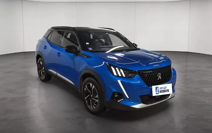 PEUGEOT 2008 PureTech 130 S&S EAT8 GT extérieur trois quart avant droit 2132766