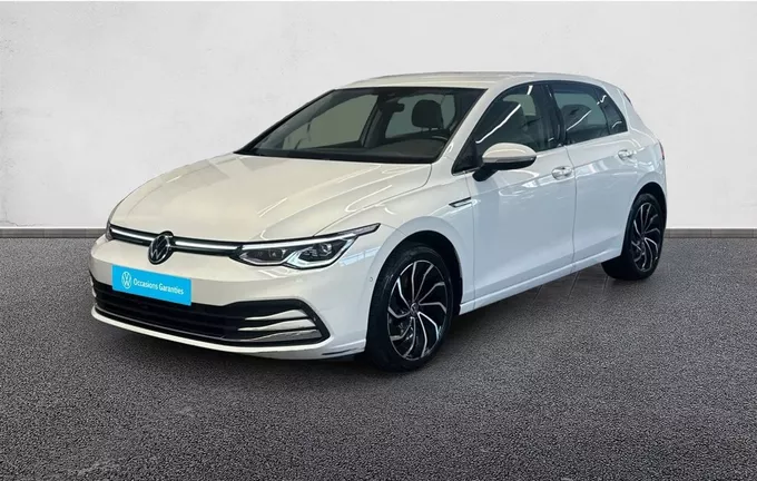 VOLKSWAGEN GOLF 2.0 TDI SCR 150 DSG7 4Motion Style extérieur trois quart avant gauche 2130132