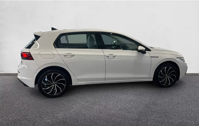 VOLKSWAGEN GOLF 2.0 TDI SCR 150 DSG7 4Motion Style extérieur côté droit 2130132