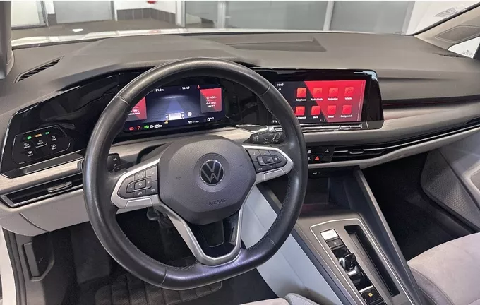 VOLKSWAGEN GOLF 2.0 TDI SCR 150 DSG7 4Motion Style photo 15 2130132