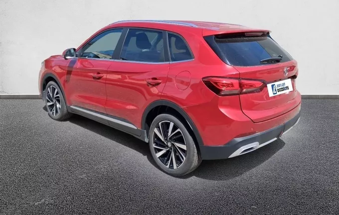 MG ZS 1.5 L Hybrid+ 197 ch Luxury extérieur trois quart arrière gauche 601157