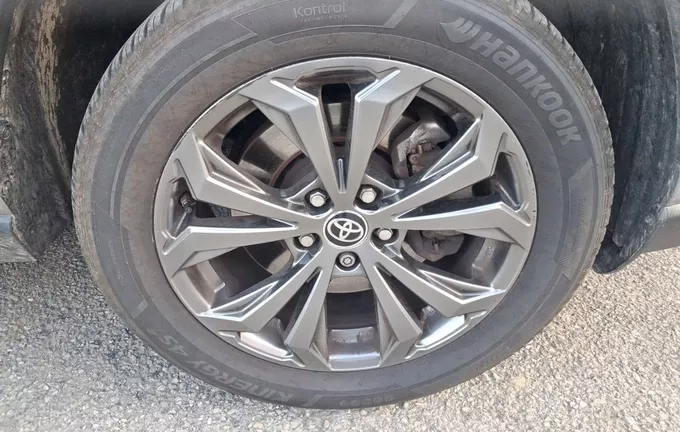 TOYOTA RAV4 Hybride 222 ch AWD-i Dynamic photo 9 2103953