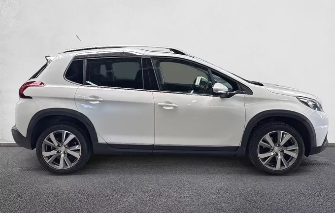 PEUGEOT 2008 PureTech 130ch S&S BVM6 Allure extérieur côté droit 2131400