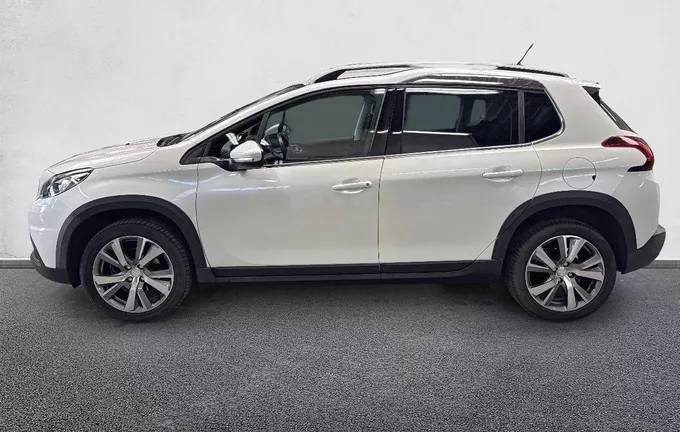 PEUGEOT 2008 PureTech 130ch S&S BVM6 Allure extérieur côté gauche 2131400