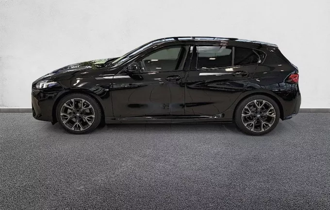 BMW SERIE 1 120 170 ch DKG7 M Sport extérieur côté gauche 2128903