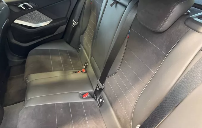 BMW SERIE 1 120 170 ch DKG7 M Sport photo 19 2128903