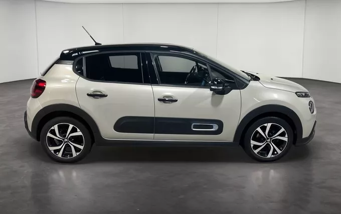 CITROEN C3 PureTech 110 EAT6 Elle extérieur côté droit 946775