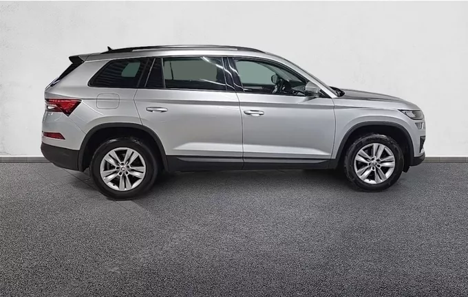 SKODA KODIAQ 1.5 TSI 150 ACT DSG7 7pl Ambition extérieur côté droit 2128540