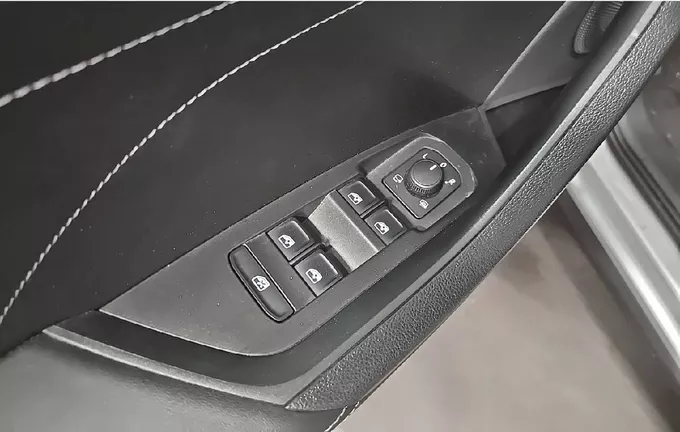 SKODA KODIAQ 1.5 TSI 150 ACT DSG7 7pl Ambition photo 20 2128540